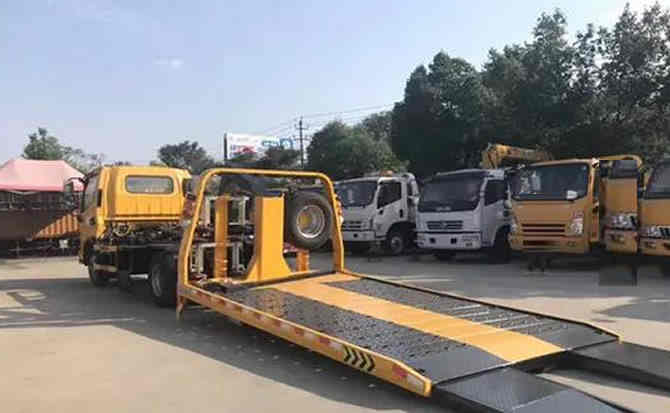 鲤城区汽车中途维修案例
